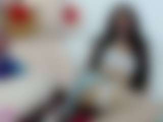 Adelapineda's Live Sex Cam Show