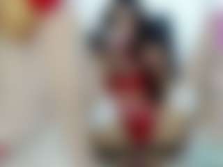 Live cam show with Adelapineda - Tease on Camsoda