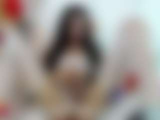 Adelapineda's Live Sex Cam Show