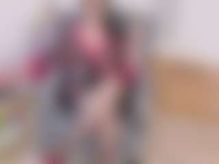 Live cam show with AryaEvee - New Foot Fetish on CamwithHer