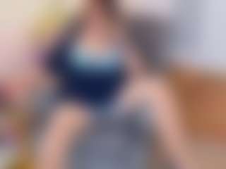 Live cam show with AryaEvee - Tittyfuck on Camming Site