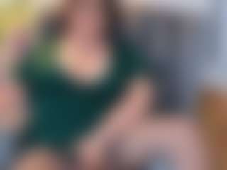 Live cam show with AryaEvee - Moaning on slutload