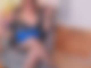 AryaEvee's Live Sex Cam Show