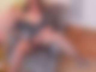 AryaEvee's Live Sex Cam Show