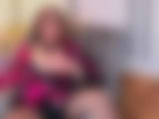 Live cam show with AryaEvee - Moaning on sexylivex.com