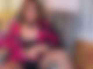 Live cam show with AryaEvee - Tittyfuck on Latina Girls