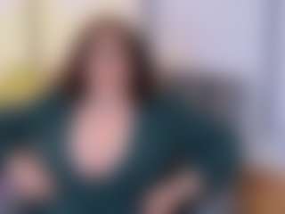 Show live cam dengan AryaEvee - Nylons di Camsoda