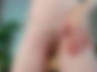 Live cam show with Camilla-Kell - Role Play on Camsoda