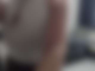 Live cam show with ColleenMckenize - Gape on TeamSkeetLive