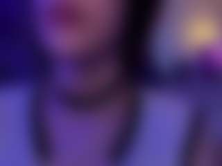 Live cam show with LanaLutzx - Average on Dolls Live