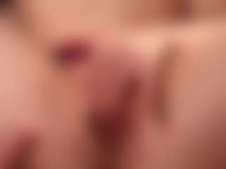 Live cam show with The-adelheid - Red Hair on LiveSexCams6