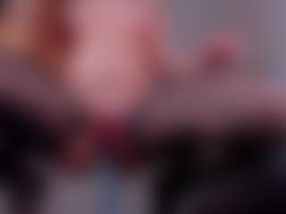 Live cam show with violettabond - Teen (18+) on liverealitysex.com