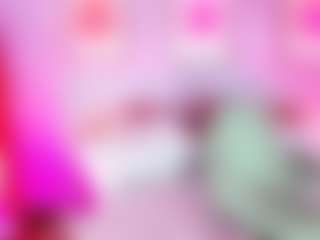 Live cam show with AliceBanks - Smoking on Camsoda