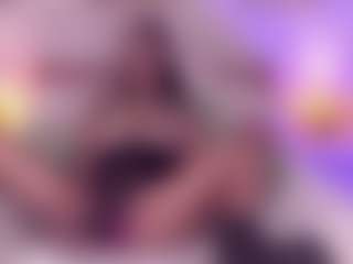 Live cam show with AliceBanks - Athletic on Uber Horny