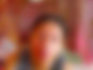 Live cam show with AliceBanks - Facial Piercings on camwithhim.com