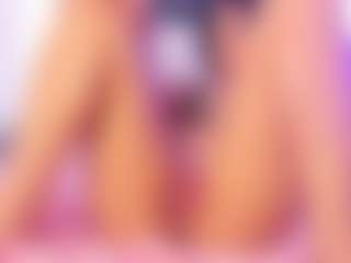 aurora-021's Live Sex Cam Show