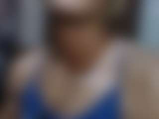 CamilaTs1's Live Sex Cam Show