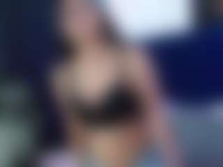 Charllot-wish's Live Sex Cam Show