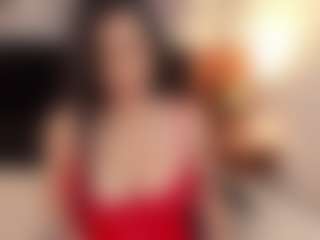 Live cam show with LaurynBm - Pornstar Skinny on CamClone