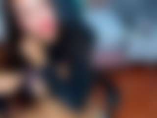Live cam show with Lissa-jhonsoon - Granny Squirt on camwithhim.com