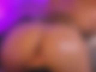 Live cam show with Nina Vega - Brown Hair Toys on Gym Cam Girls