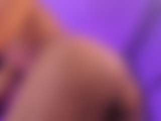 Show live cam dengan Tyler-204 - Ebony di Camsoda | colombia