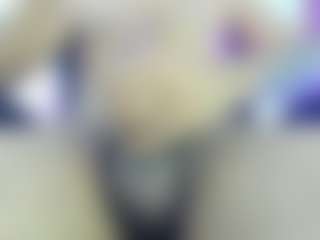 Live cam show with Tyler-204 - Drinking on live18s.com