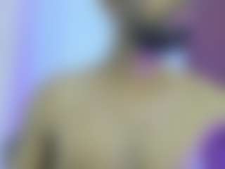 Live cam show with Tyler-204 - Brown Hair on TastyBlacksLive