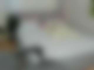 Live cam show with BarbiexChloe - Camel Toe on Dolls Live