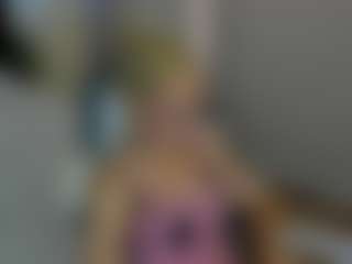 Live cam show with BarbiexChloe - Athletic on madthumbs