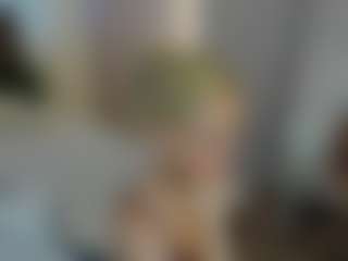 Live cam show with BarbiexChloe - Athletic on Dare Cams