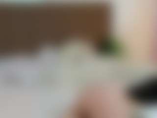 Live cam show with BarbiexChloe - Doggy on madthumbs