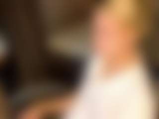 Live cam show with BarbiexChloe - Athletic on xfollow cams