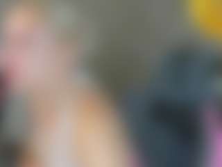Live cam show with BarbiexChloe - Slave on Mixed Magazine Live