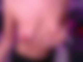 Live cam show with Fay - Moaning on Camming Site