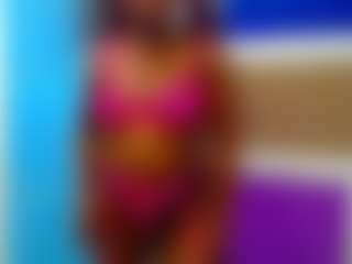 Live cam show with Foxy Vibez - Handjob on CamClone