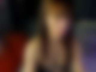 Live cam show with KatherineClark - Blue Eyes on madthumbs