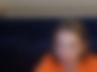 Live cam show with LisaSweet054 - Thin on Soda Cam