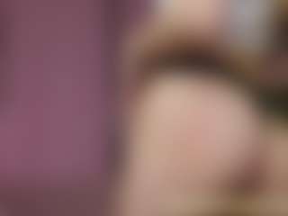 Meg-Ryann's Live Sex Cam Show