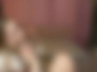 Live cam show with Meg-Ryann - Body Massage on madthumbs
