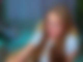 Live cam show with Meg-Ryann - Blue Eyes on Gym Cam Girls