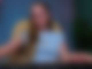 Live cam show with Meg-Ryann - Ass Clapping on madthumbs