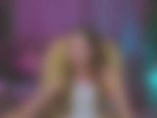 Meg-Ryann's Live Sex Cam Show