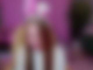 Live cam show with Meg-Ryann - Camel Toe on luckytryst.com