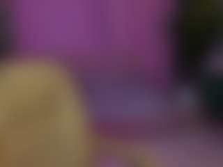 Live cam show with Meg-Ryann - Body Massage on Camsoda