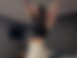 PhebeBee's Live Sex Cam Show