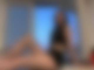 PhebeBee's Live Sex Cam Show