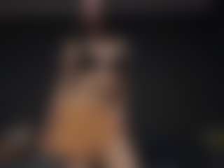 PhebeBee's Live Sex Cam Show