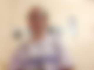 AdrieneFrock's Live Sex Cam Show