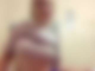 Live cam show with AdrieneFrock - Teen (18+) on TastyBlacksLive